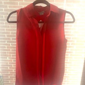 NWT LADY IN RED: Vince Sleeveless Button Up